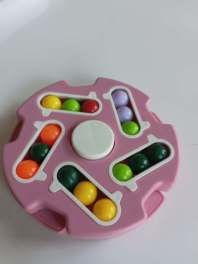 Fidget Toy Rotating Magic Bean Cube Spinner